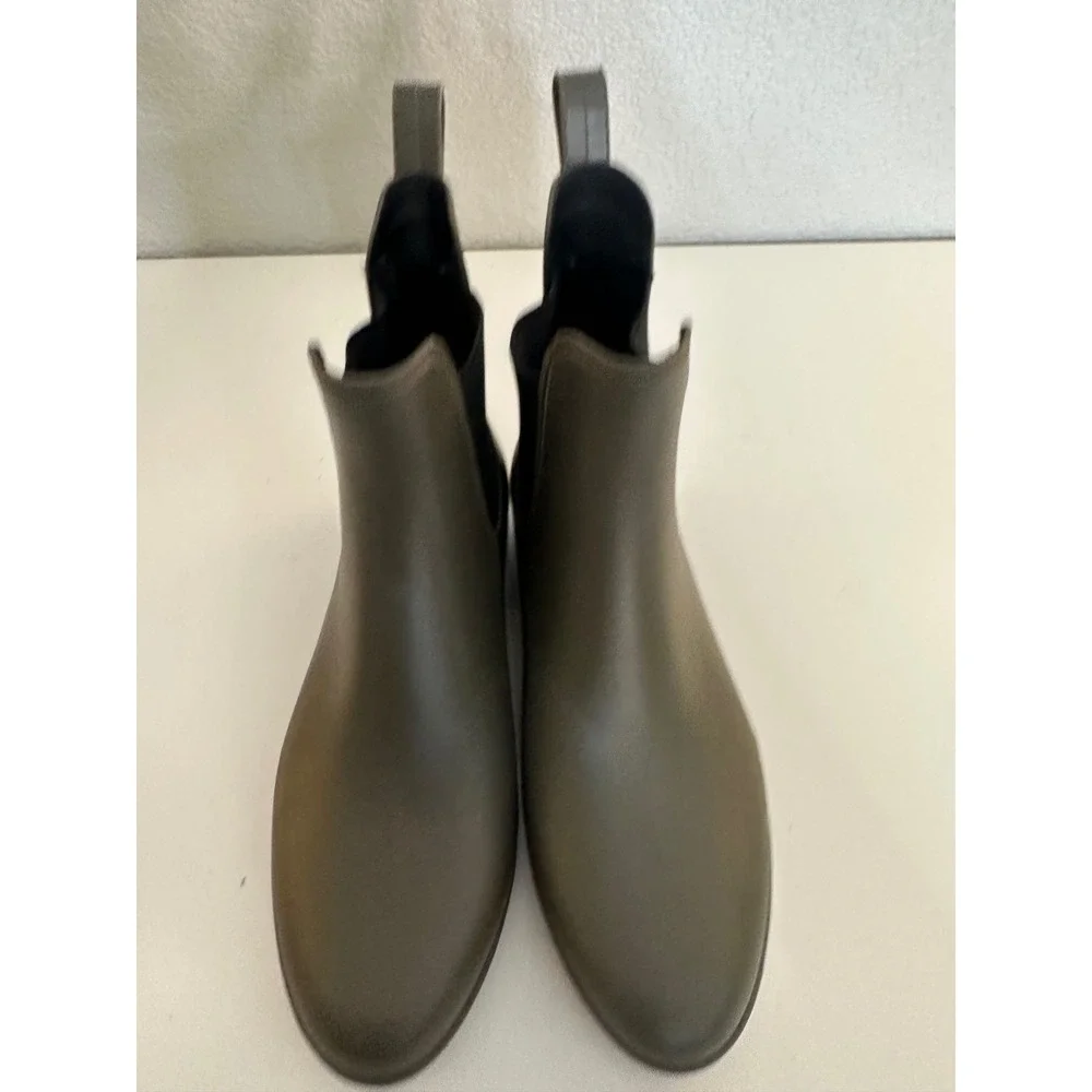 Storm by Cougar Womens Olive Green Rubber Chelsea Rain Boots Size 6